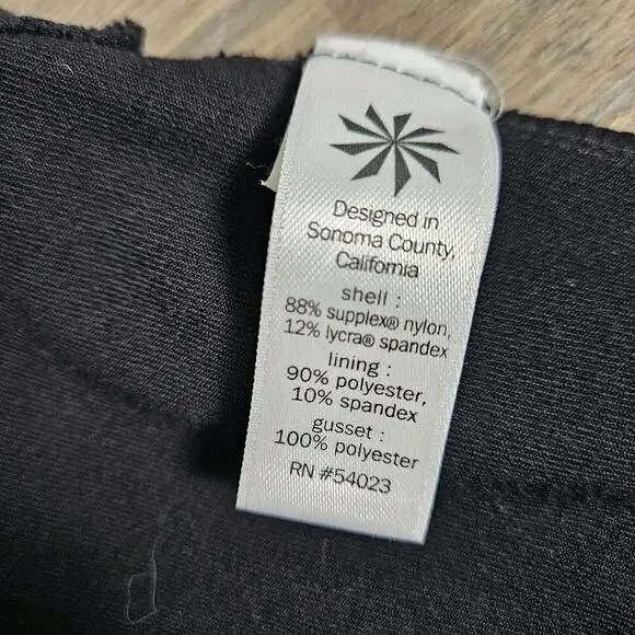 Athleta Womens Metro Skirt Skort Black Zip Pocket Lined Drawstring Size Small - Picture 5 of 7